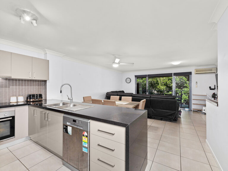 Townhouse-Underwood-QLD-R2-3575420