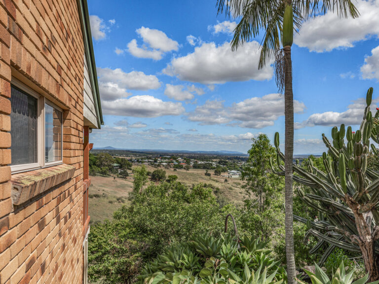 House-Lowood-QLD-R2-3577597