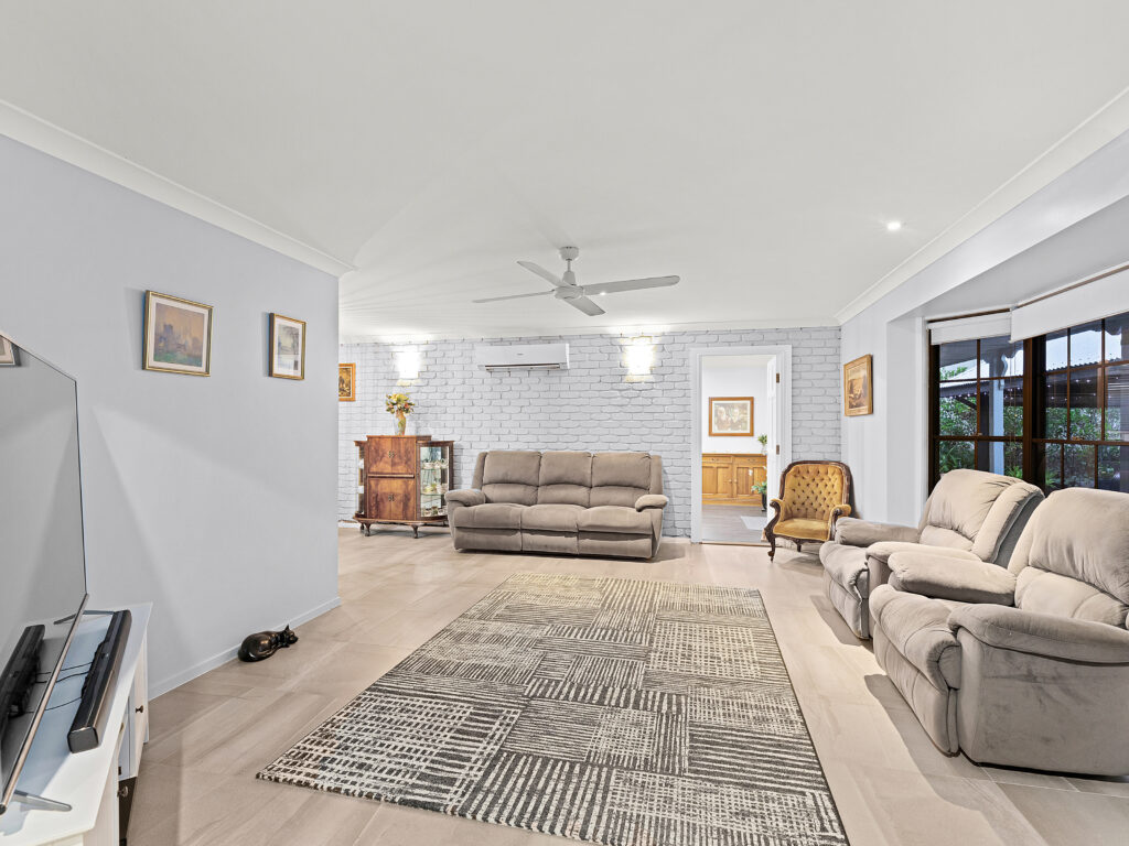 House-Karana Downs-QLD-R2-3580832
