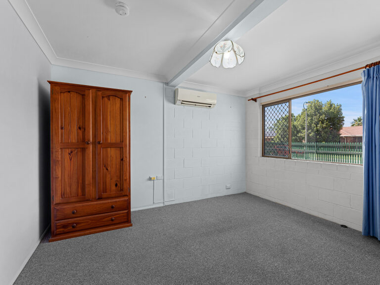 House-Raceview-QLD-R2-3581734