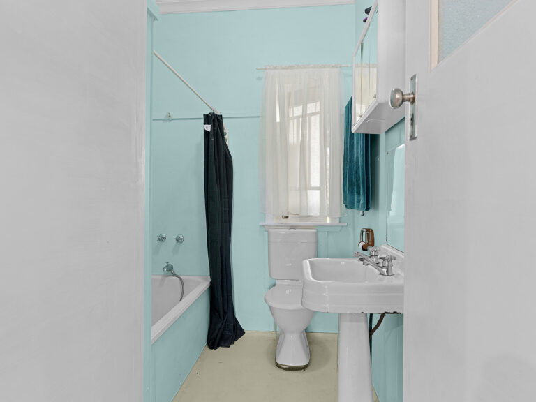 House-Raceview-QLD-R2-3581734