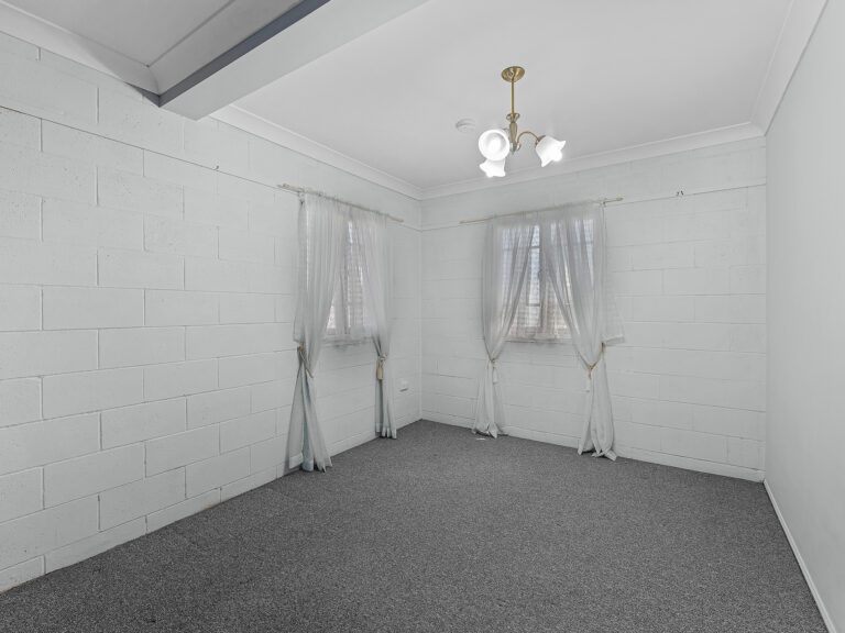 House-Raceview-QLD-R2-3581734