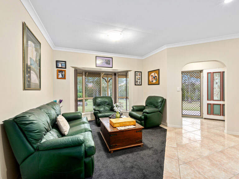 House-Greenbank-QLD-R2-3582789