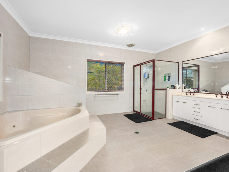 House-Greenbank-QLD-R2-3582789
