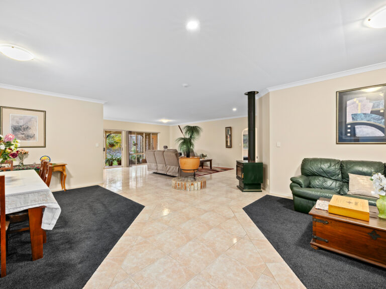 House-Greenbank-QLD-R2-3582789