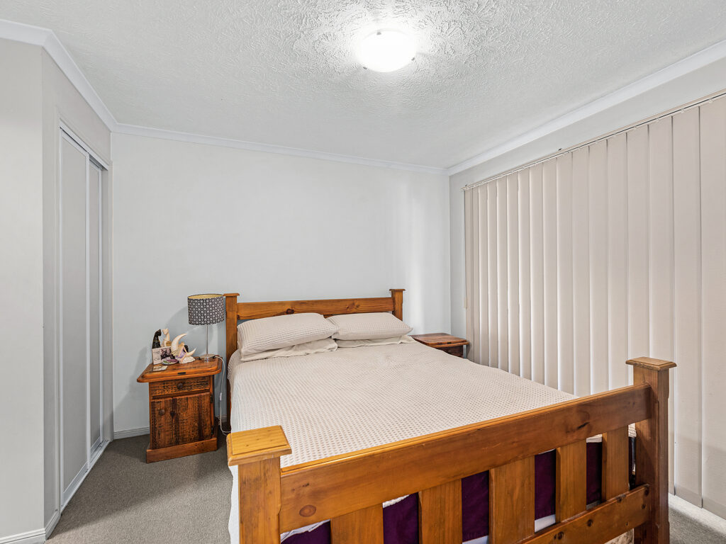 Unit-Macgregor-QLD-R2-3585924