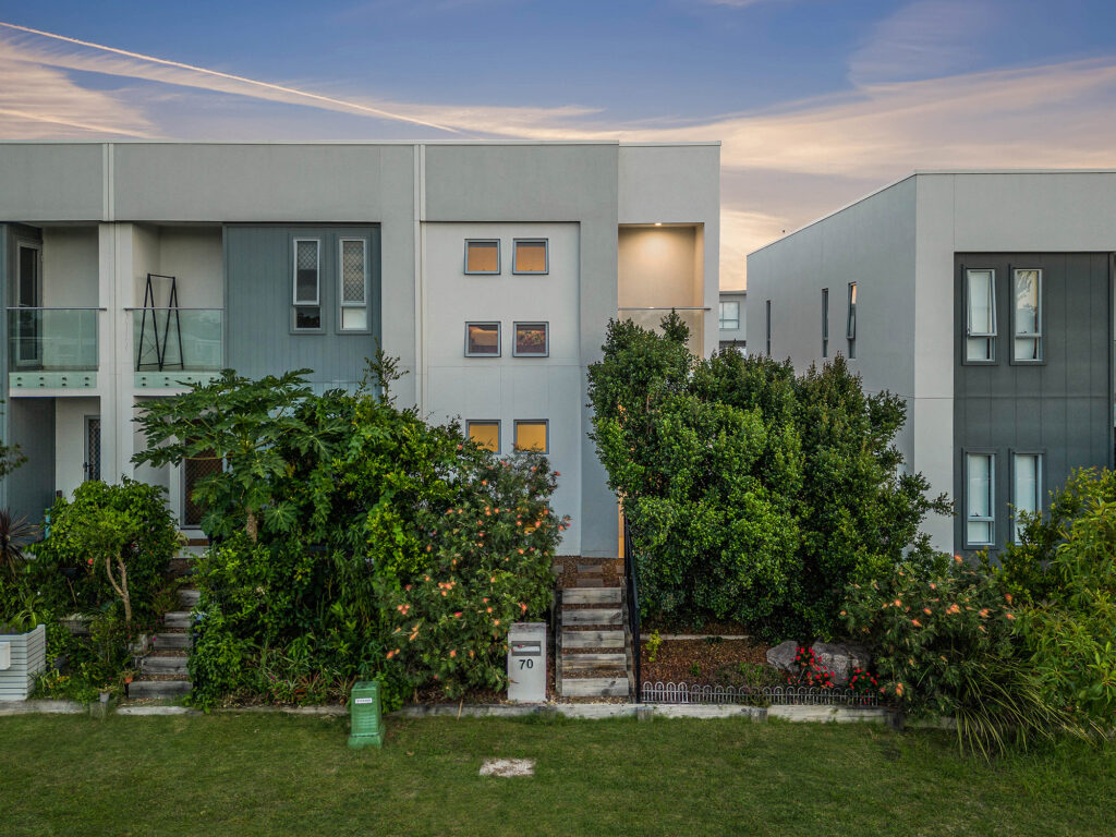 Townhouse-Ripley-QLD-R2-3597853