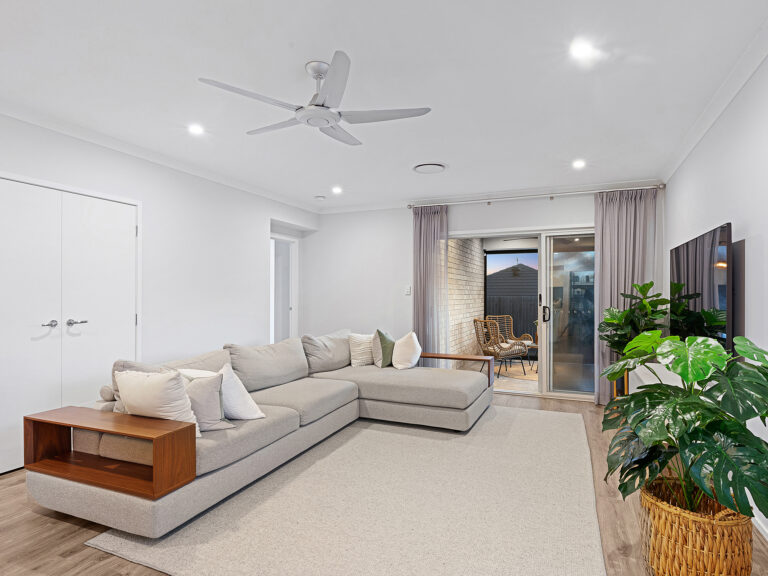 House-South Ripley-QLD-R2-3613212