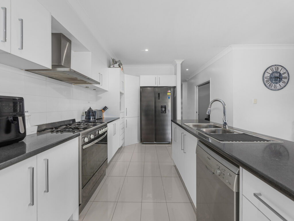 House-Doolandella-QLD-R2-3616003