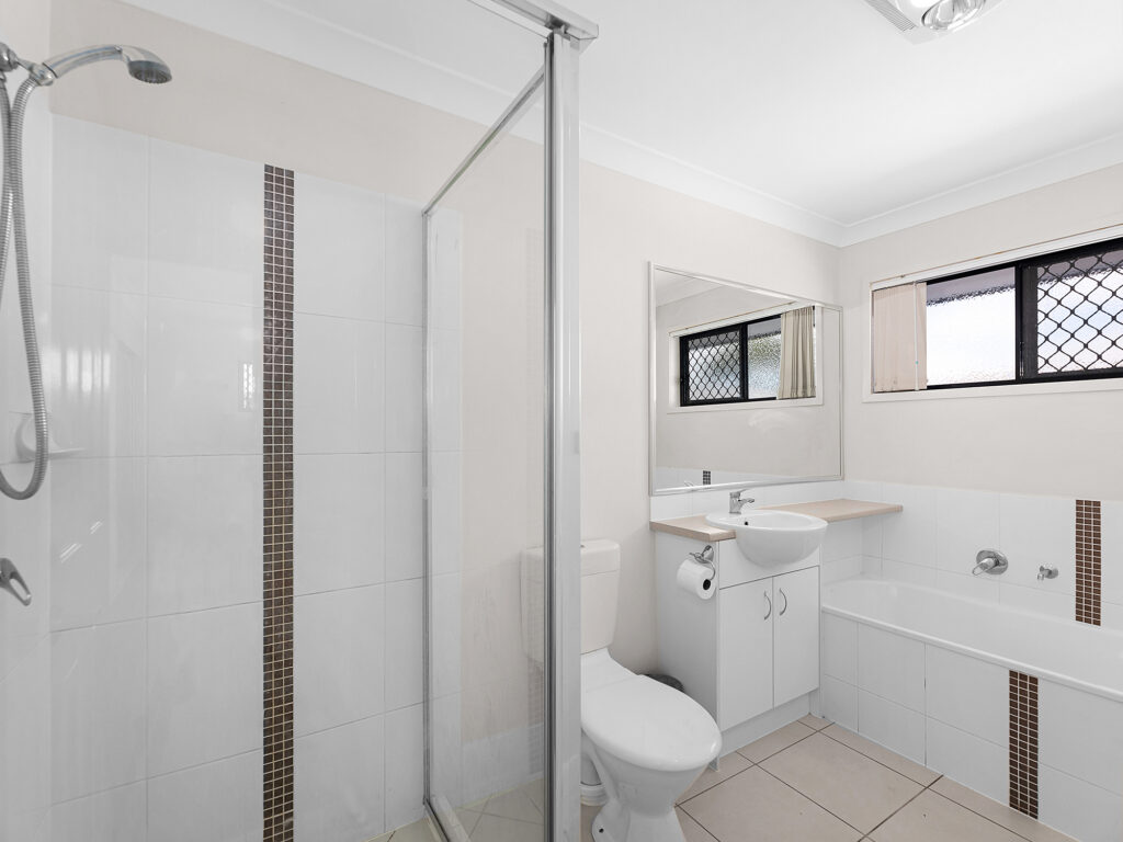 Townhouse-Doolandella-QLD-R2-3619897