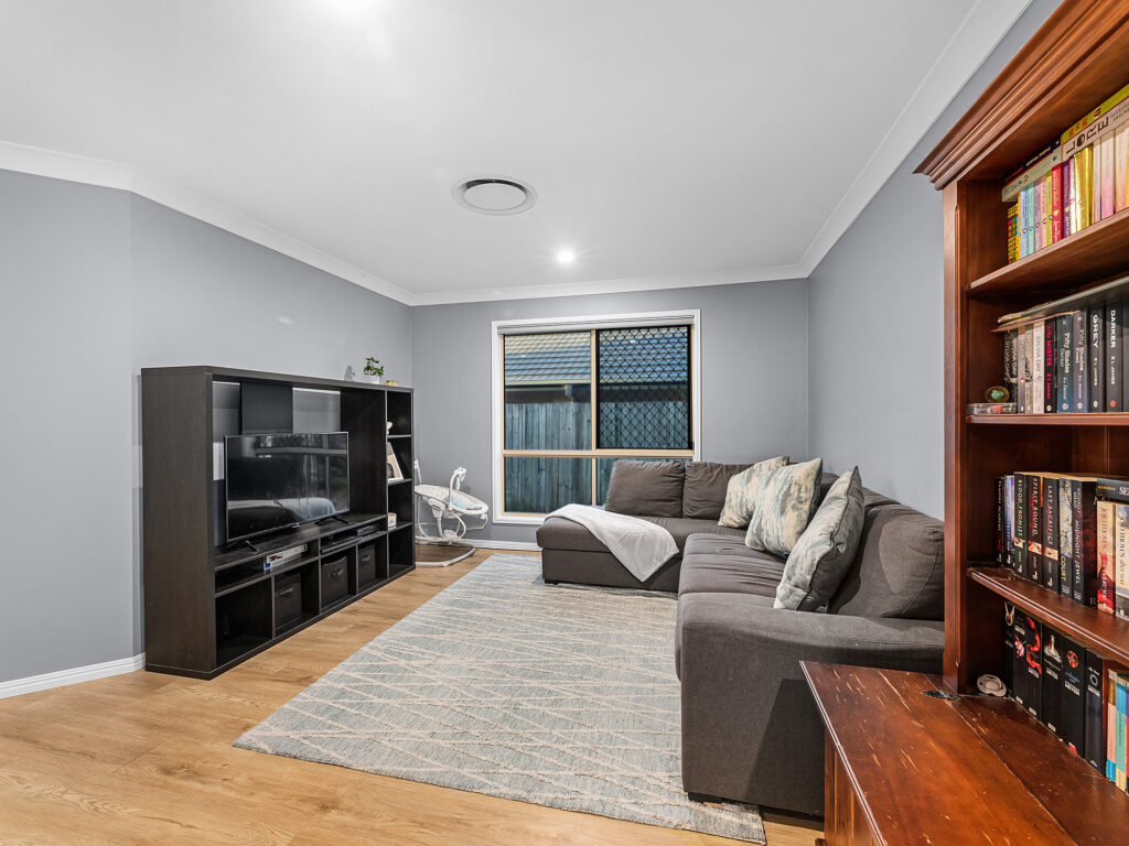 House-Springfield Lakes-QLD-R2-3622206