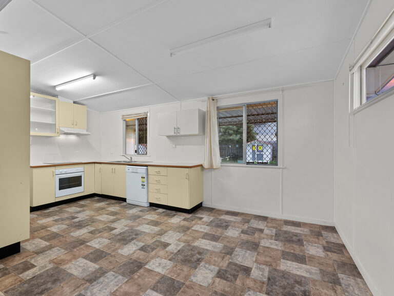 House-East Ipswich-QLD-R2-3629677