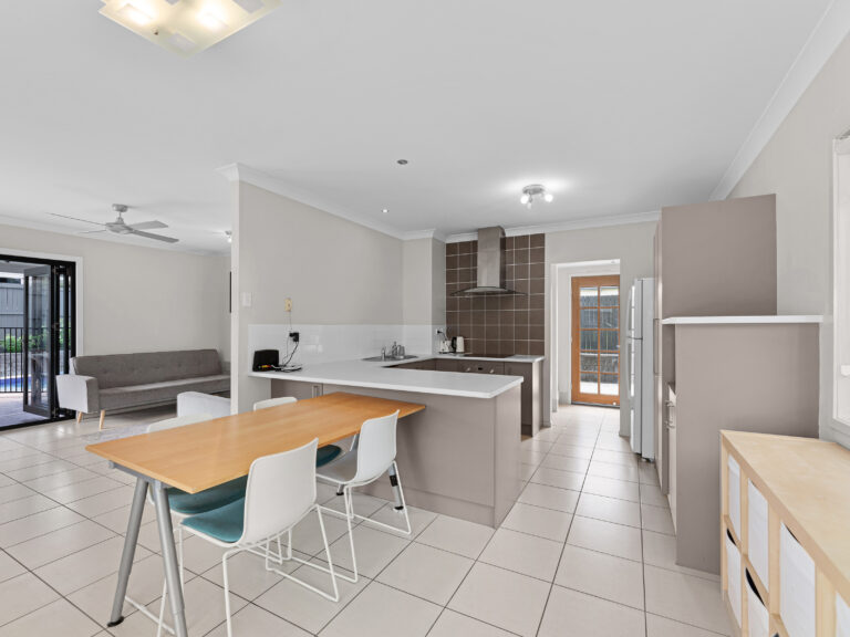 House-Eastern Heights-QLD-R2-3630312