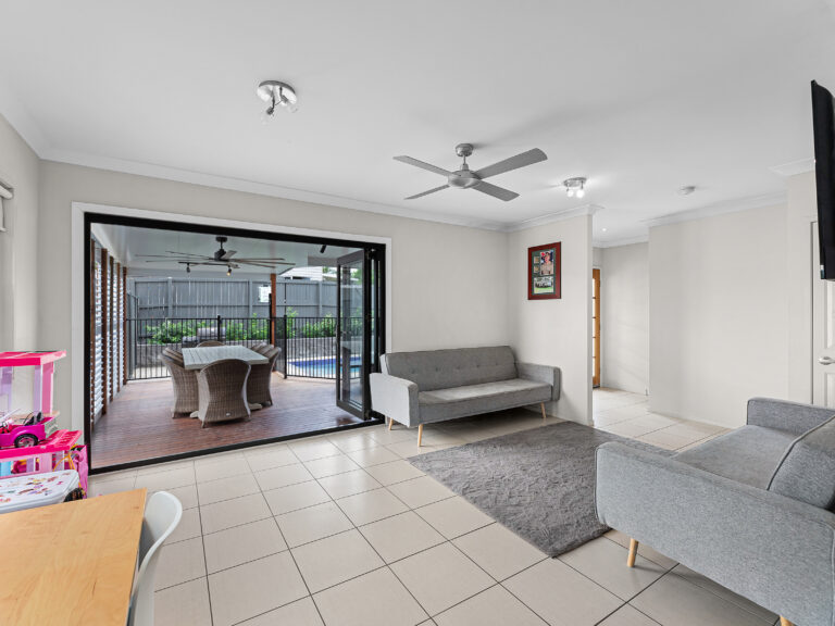 House-Eastern Heights-QLD-R2-3630312