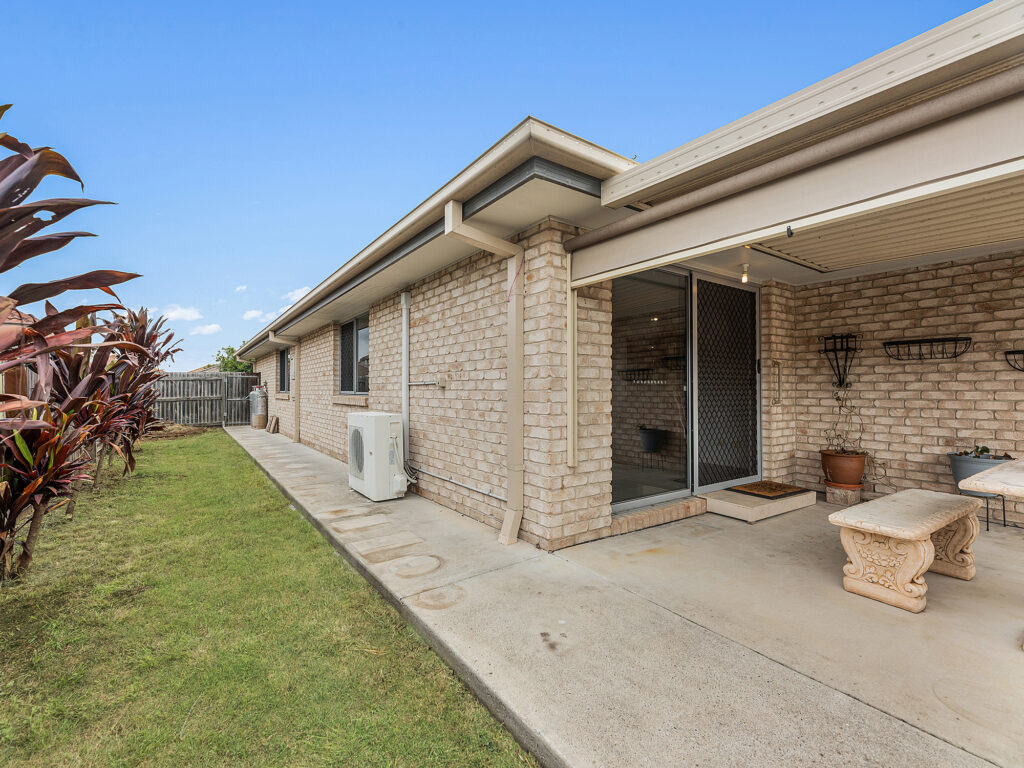 House-Raceview-QLD-R2-3639908