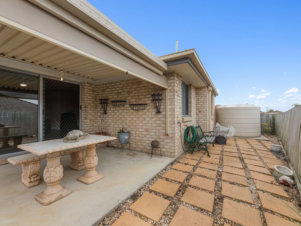 House-Raceview-QLD-R2-3639908