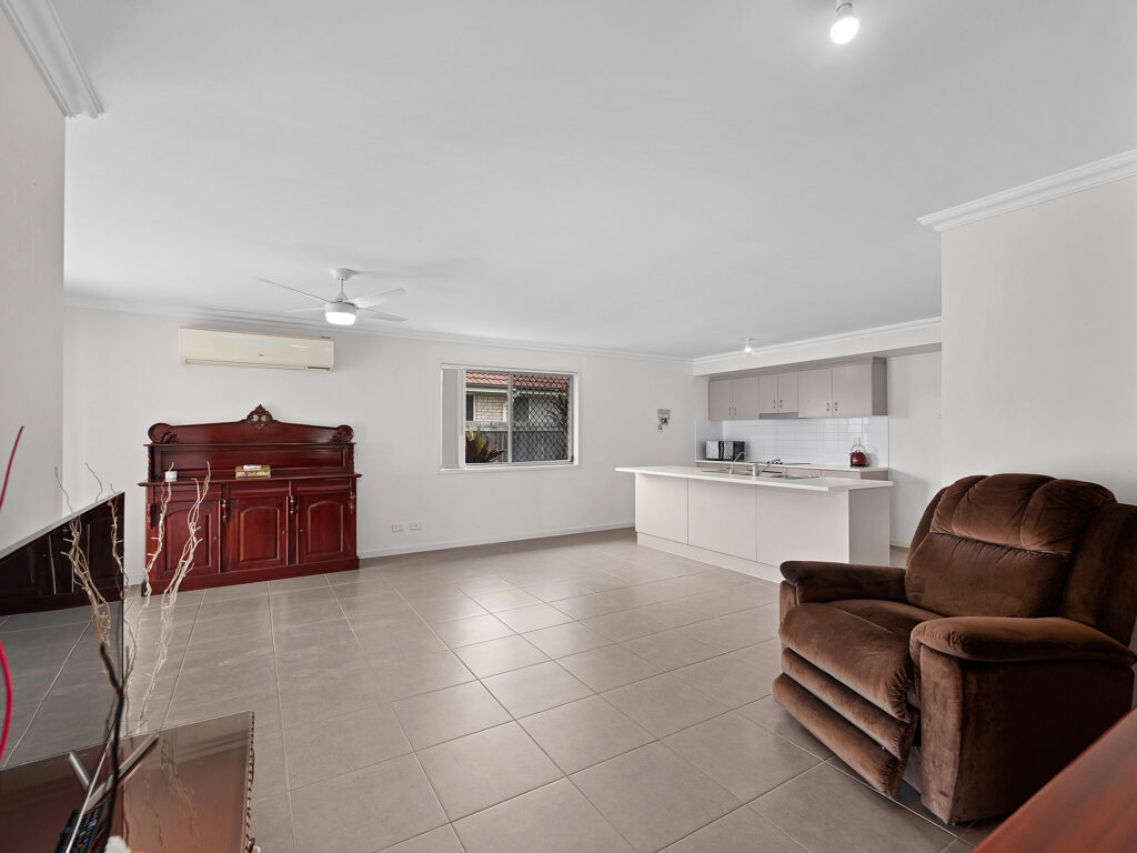 House-Raceview-QLD-R2-3639908