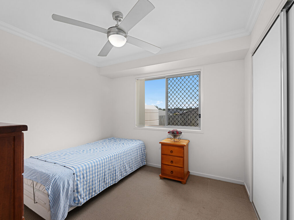 House-Raceview-QLD-R2-3639908