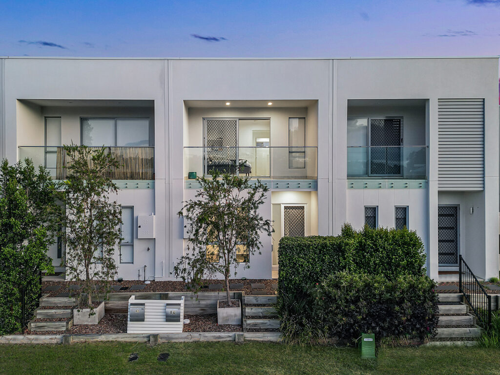 Townhouse-Ripley-QLD-R2-3642176