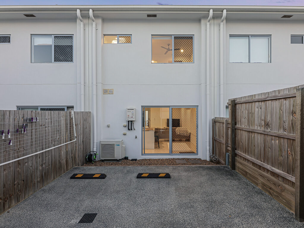 Townhouse-Ripley-QLD-R2-3642176