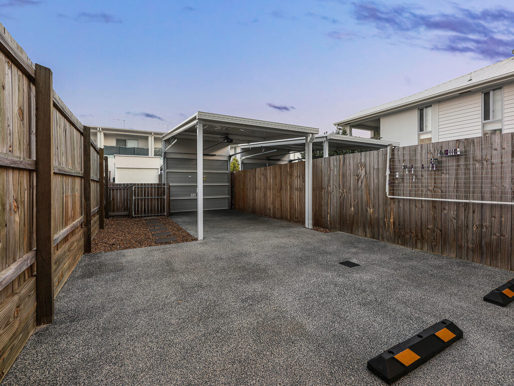 Townhouse-Ripley-QLD-R2-3642176
