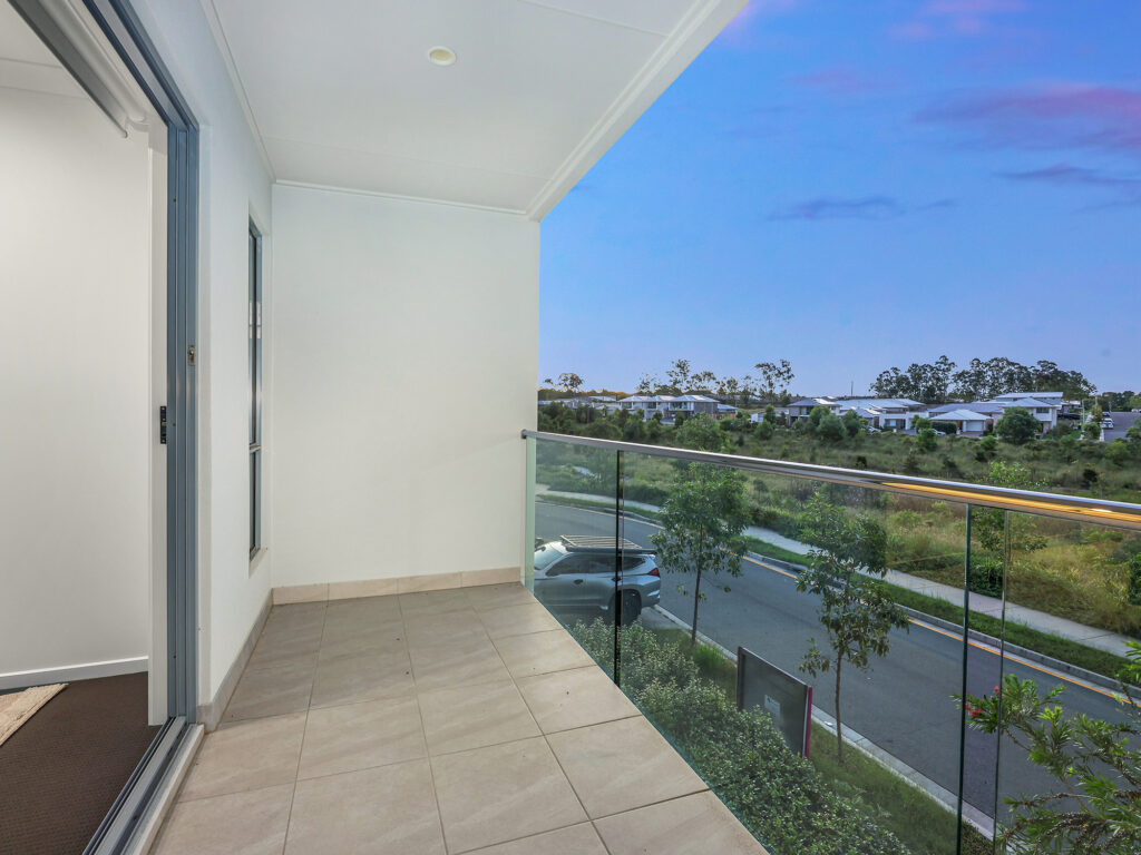 Townhouse-Ripley-QLD-R2-3642176