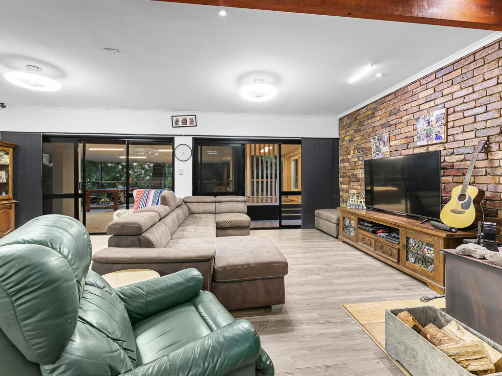 House-Karana Downs-QLD-R2-3648939
