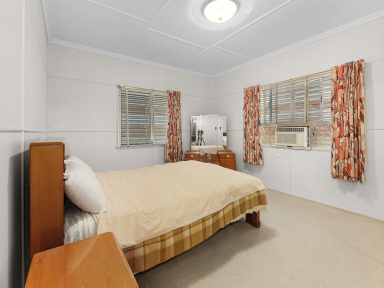 House-Eastern Heights-QLD-R2-3649483