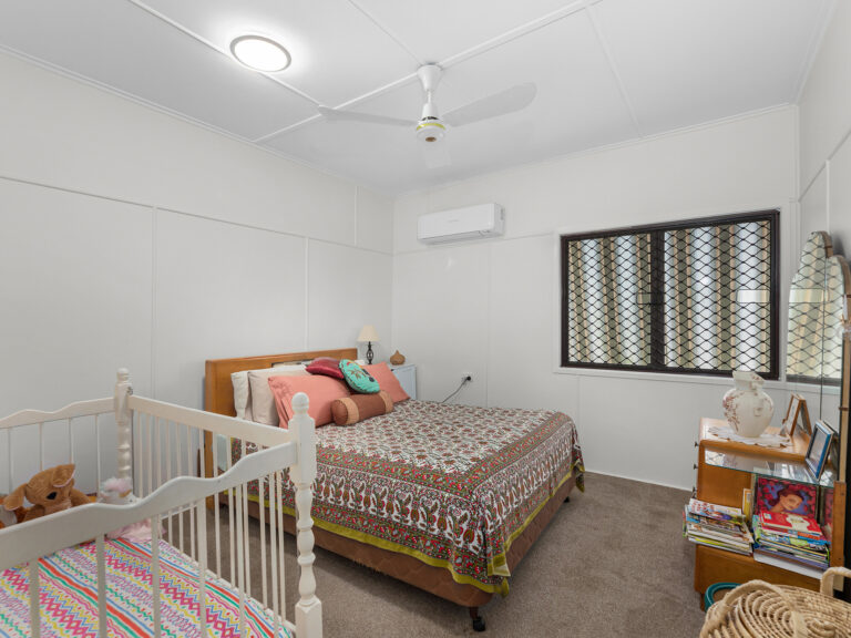 House-Basin Pocket-QLD-R2-3653055