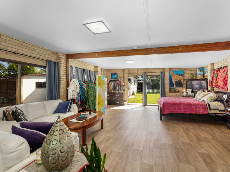 House-Basin Pocket-QLD-R2-3653055