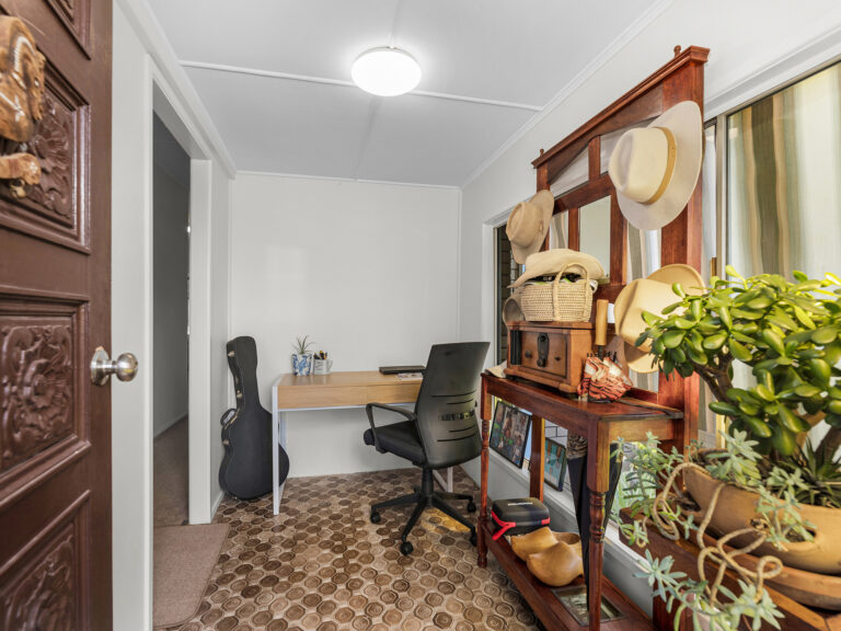 House-Basin Pocket-QLD-R2-3653055