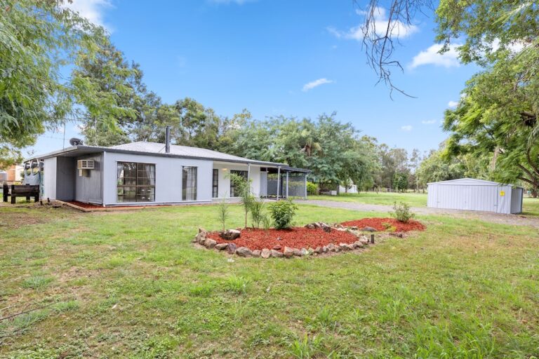 House-Thagoona-QLD-R2-3653249