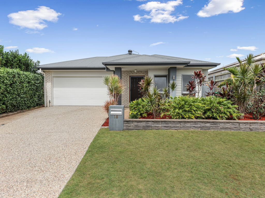 House-Deebing Heights-QLD-R2-3655005