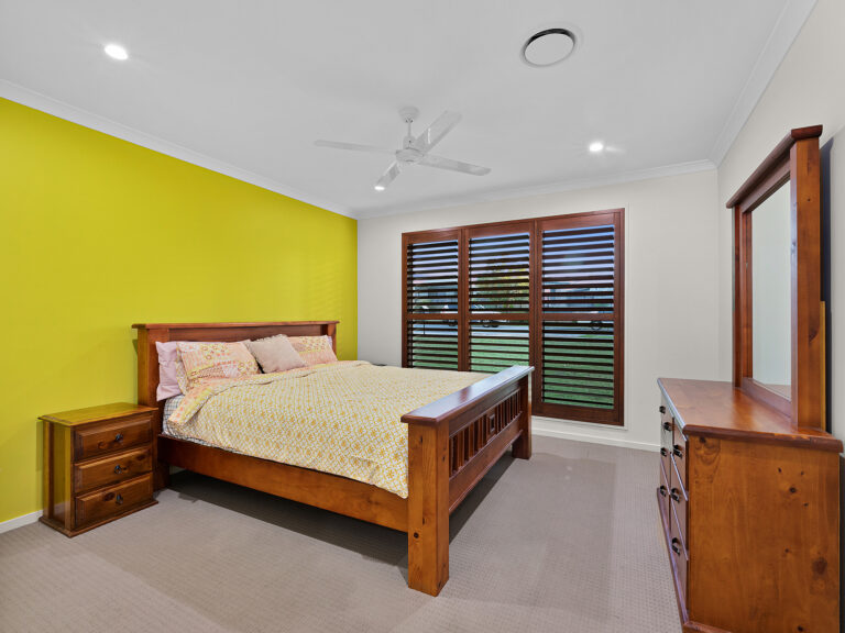 House-Deebing Heights-QLD-R2-3655186