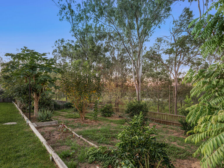 House-Deebing Heights-QLD-R2-3655186