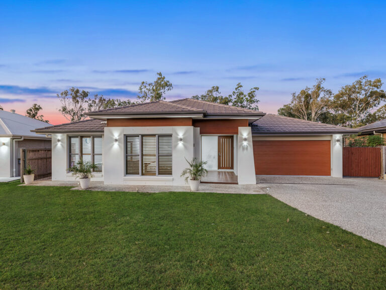 House-Deebing Heights-QLD-R2-3655186