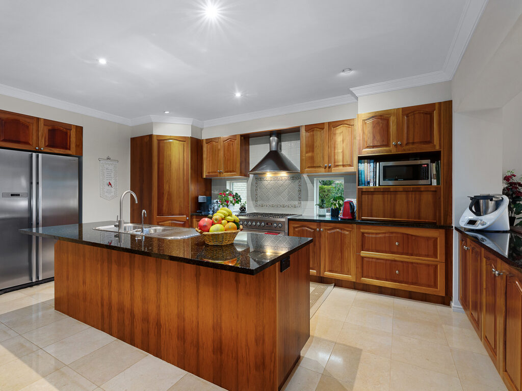 House-Camira-QLD-R2-3661144