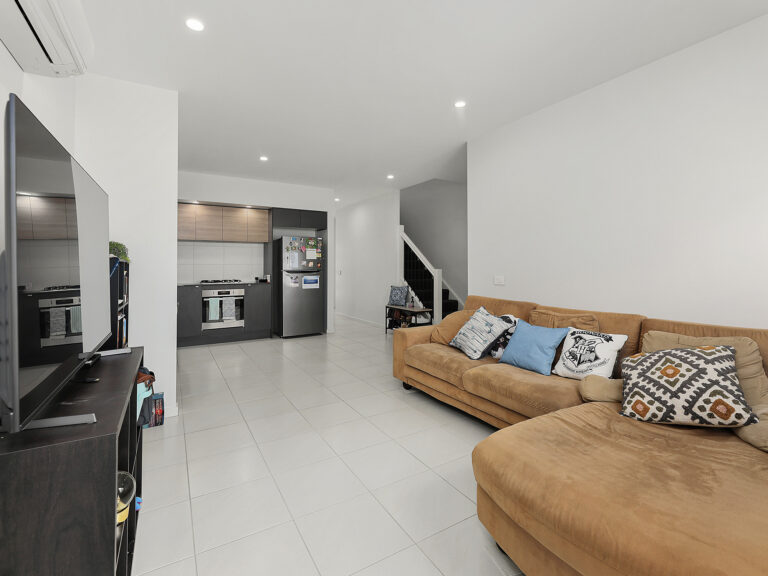 Townhouse-Ripley-QLD-R2-3662693