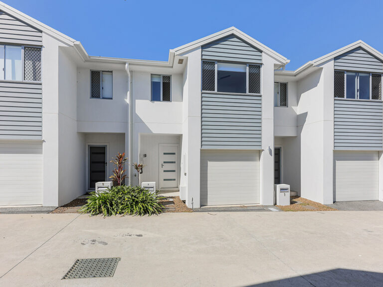 Townhouse-Ripley-QLD-R2-3662693