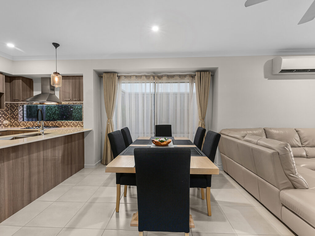 House-Redbank Plains-QLD-R2-3663891