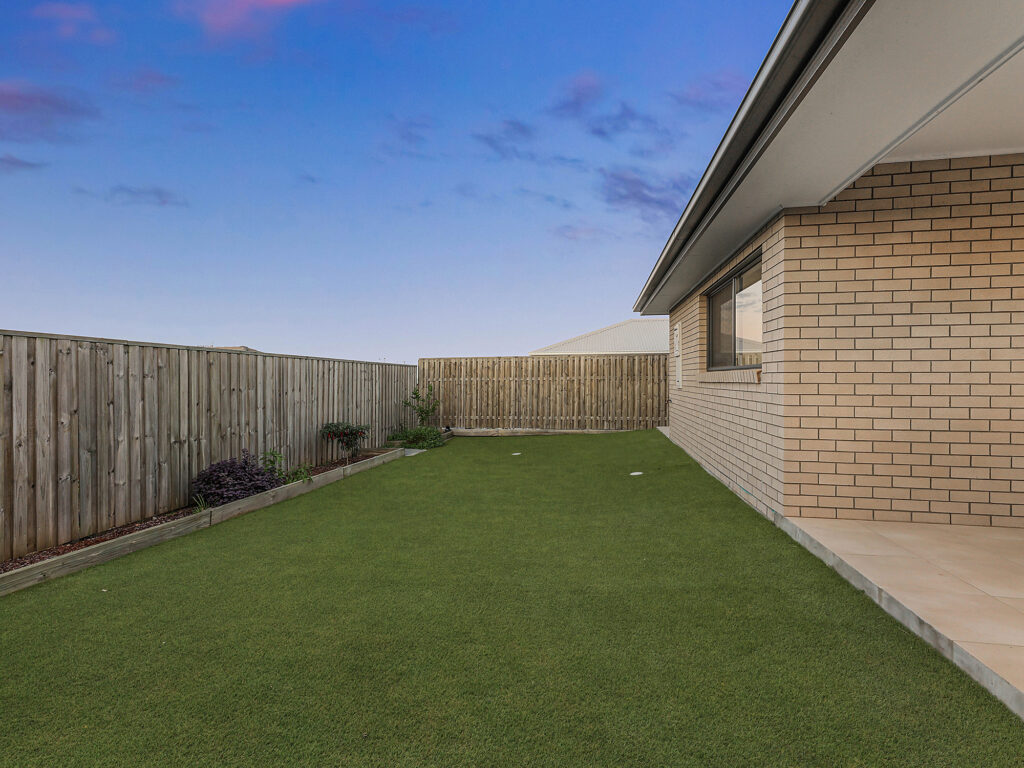House-Redbank Plains-QLD-R2-3663891