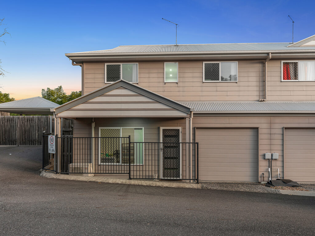 Townhouse-Bundamba-QLD-R2-3664061