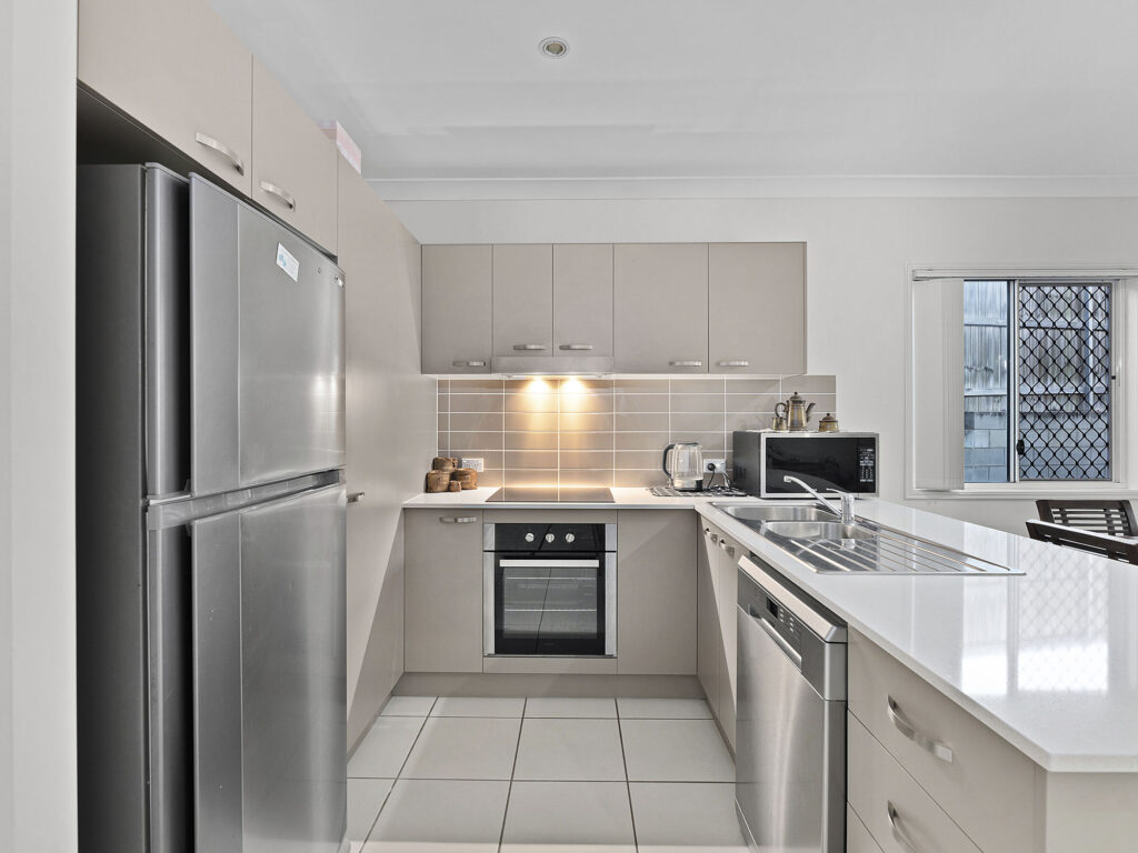 Townhouse-Bundamba-QLD-R2-3664061