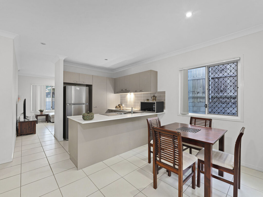 Townhouse-Bundamba-QLD-R2-3664061