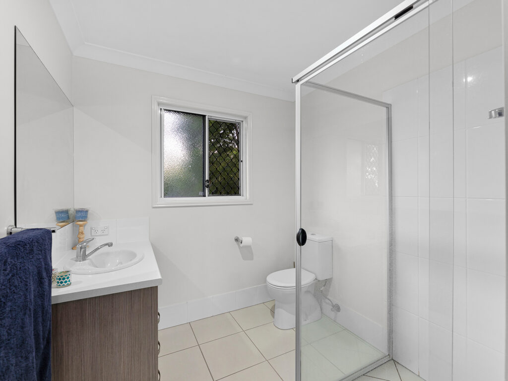 Townhouse-Bundamba-QLD-R2-3664061