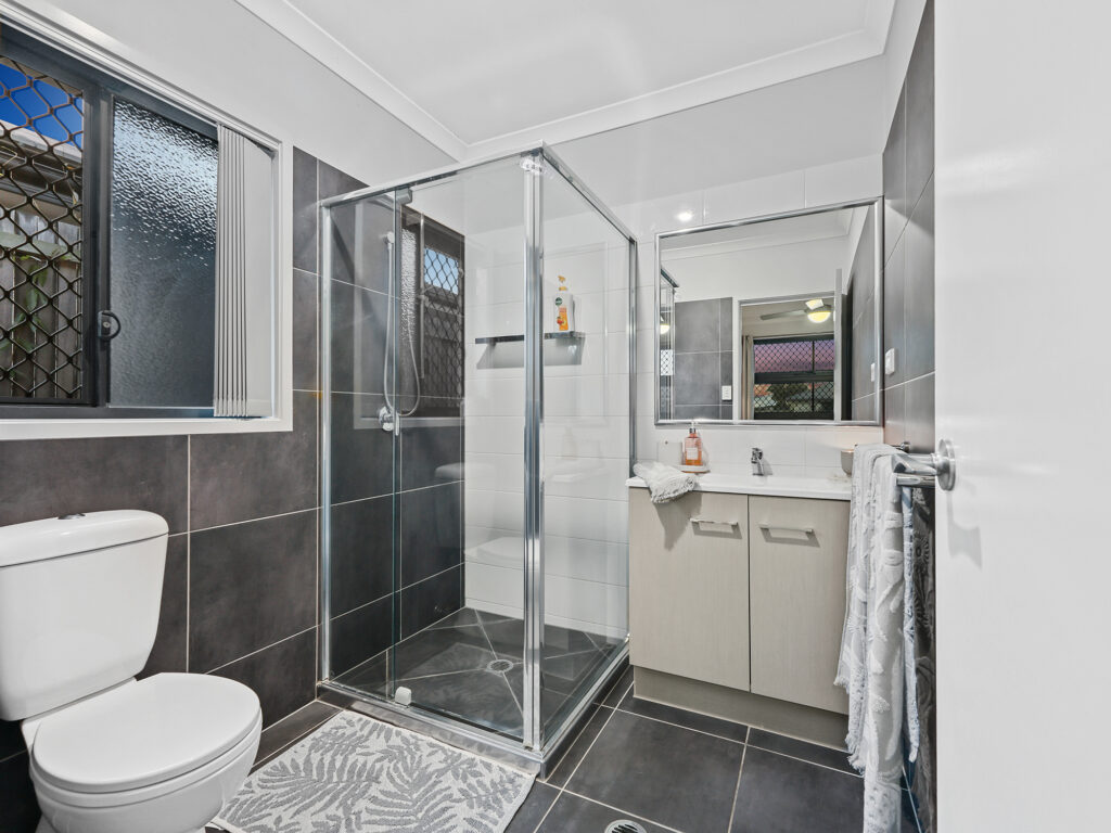 House-Deebing Heights-QLD-R2-3664553