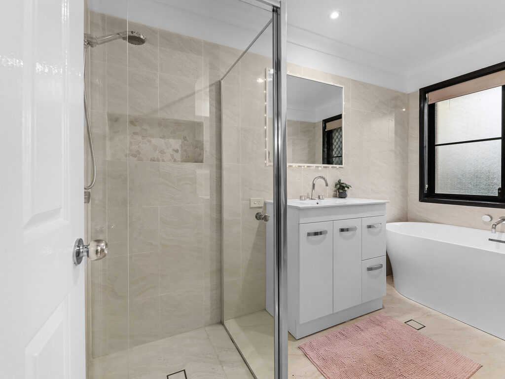 House-Springfield-QLD-R2-3665226
