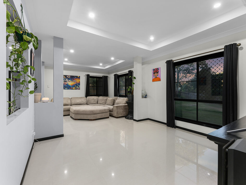 House-Springfield-QLD-R2-3665226