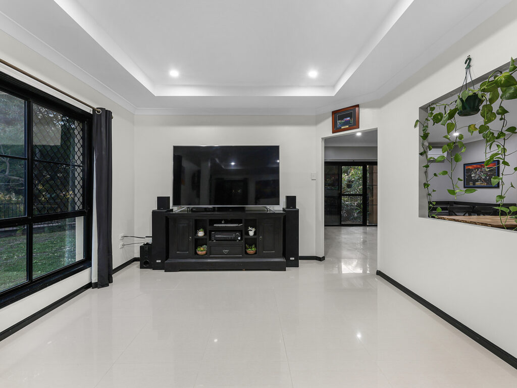 House-Springfield-QLD-R2-3665226
