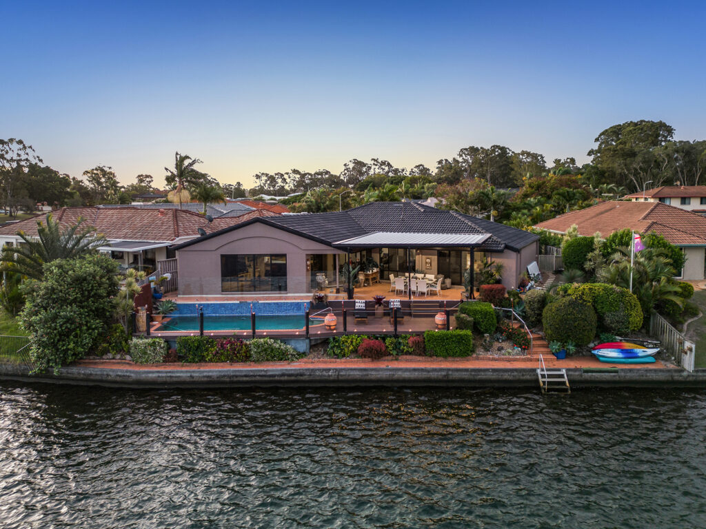 House-Coombabah-QLD-R2-3669900
